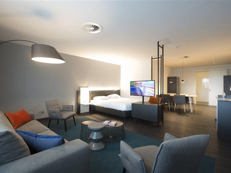 Postillion Hotel ดอร์เดรคท์ ภายนอก รูปภาพ