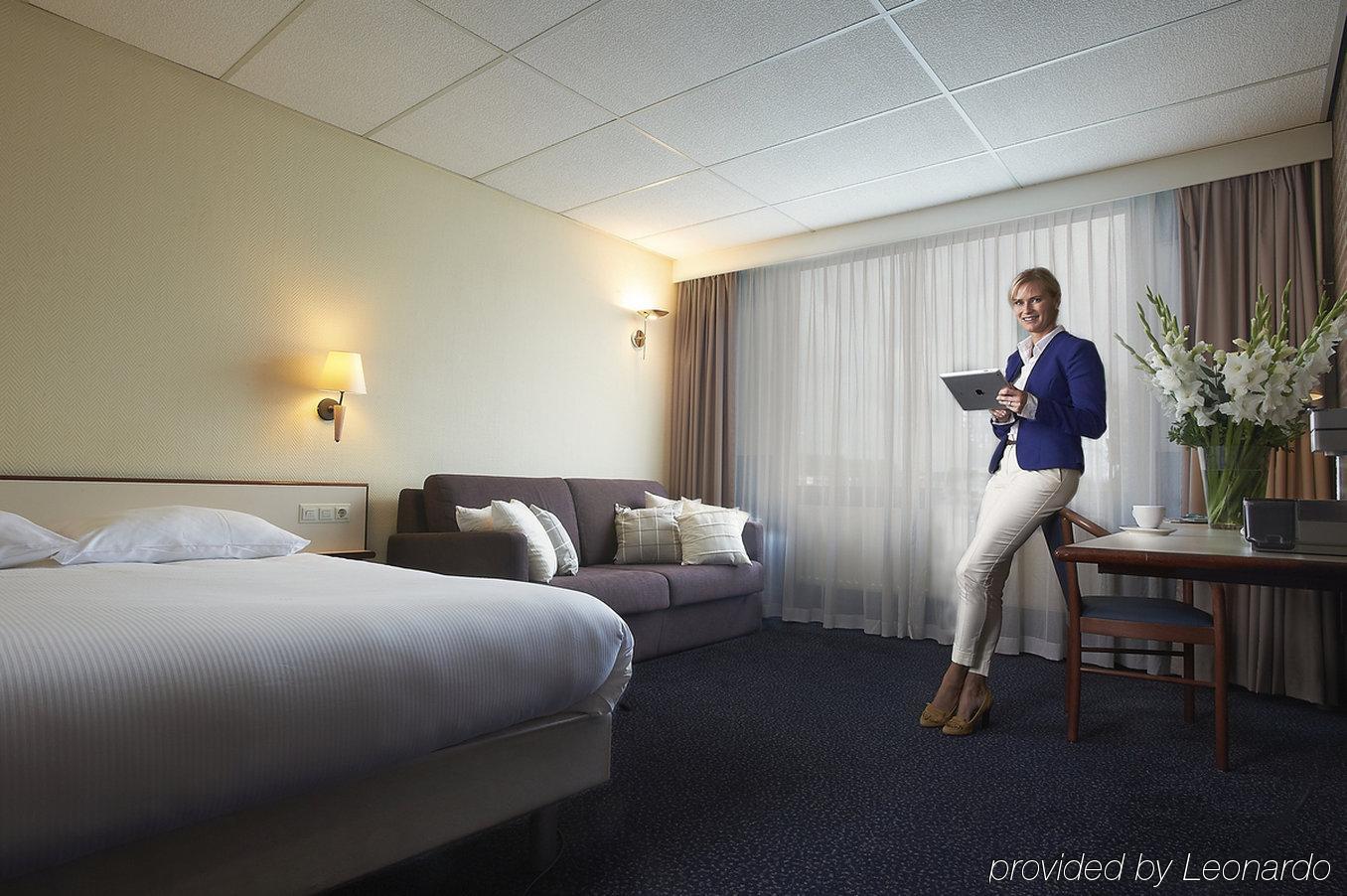 Postillion Hotel ดอร์เดรคท์ ภายนอก รูปภาพ