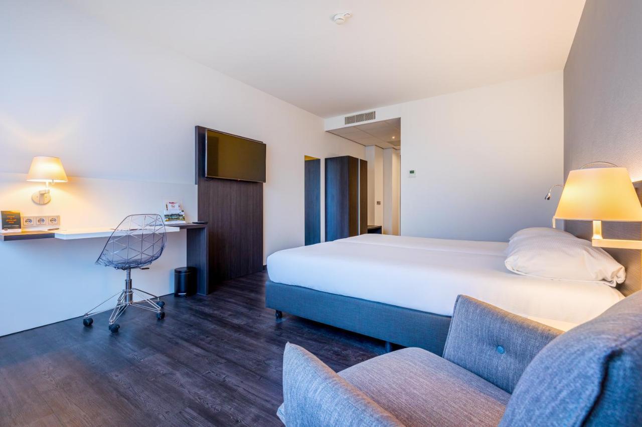 Postillion Hotel ดอร์เดรคท์ ภายนอก รูปภาพ